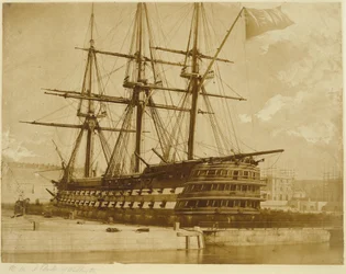 H.M.S. Duke of Wellington em Keyham, Inglaterra.