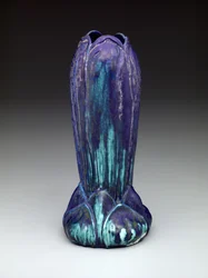 Vaso, c.1905-19 (faiança)