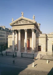 Fachada da Igreja de Notre-Dame de Lorette, construída entre 1823 e 1836