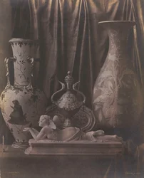 Natureza morta com porcelana