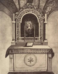 XIII Estação. Jesus é entregue nas mãos de sua mãe. Este altar é construído..., 1860 ou posterior