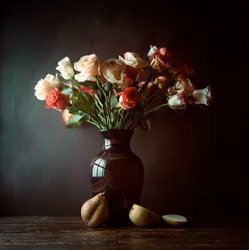 Rosas e peras melancólicas