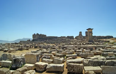Vista das escavações da Ágora, Xanthos, Turquia