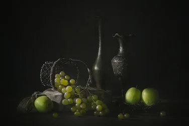 Uvas e maçãs melancólicas