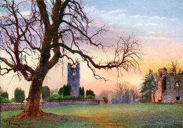 Ruínas na Colina de Slane, Condado de Meath, Irlanda, 1924-1926