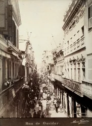 Uma rua no Ouvidor, Brasil