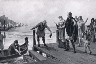 Edgar, o pacífico, numa inspeção naval AD973