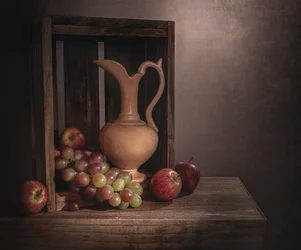 Natureza morta rústica com fruta