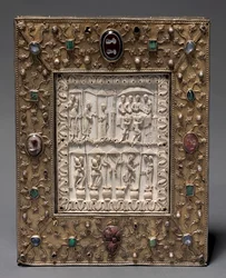 Relicário em forma de livro, c.1000