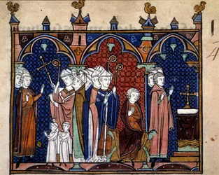 Ordem da consagração e coroação dos reis de França: chegada do rei à catedral, o rei sentado no seu trono, bispos, monges e clérigos. Miniatura retirada de «L
