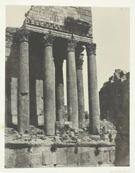 Baalbeck Heliópolis, Templo de Júpiter, Vista Tirada do Ângulo Sudeste, Síria, 184951, impresso em 1852.