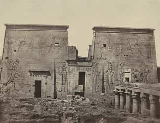 Grande templo de Ísis em Filas