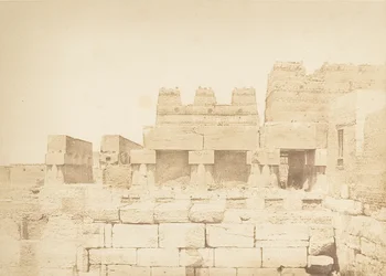 Pombais construídos na colunata sul do Palácio de Amenhetep III, Luxor, Tebas, 1849-50.
