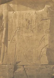 Cerco do colosso monolítico de Amenhotep III, em Tebas Detalhes das esculturas, 1849-50.