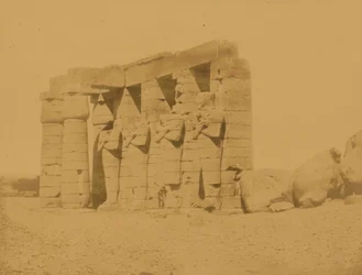 Tebas; Pórtico do Ramesseum (Túmulo de Osimândias), Gurnah