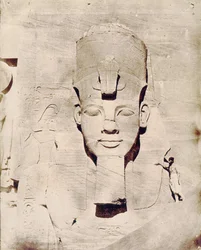 Viagem ao Egito com Flaubert, foto de Maxime Du Camp. Colosso de Abu Simbel (Abu Simbel).