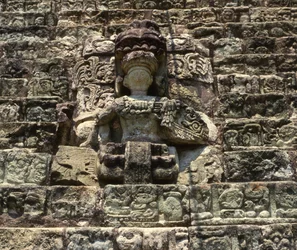 Estátua hieroglífica de Copan