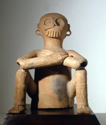Arte da Costa do Golfe (Maya). Terra Branca, estado de Vera Cruz, México. Deus da chuva em terracota (250 - 550).
