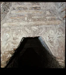 Talha do porão do Palácio, Late Classic Maya (foto)