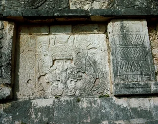 Plataforma de Vénus no Great Plaza, 750-1200