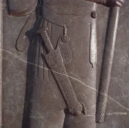 Talha da espada do portador da arma de Xerxes, relevo na sala de audiências em Persepolis (bronze)