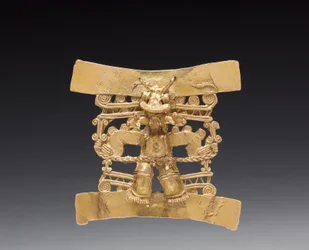 Pingente de figura com cabeça de animal, c. 1000-1550 (ouro fundido)