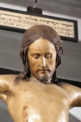 Crucifixo de Santo Spirito, cerca de 1493, por Michelangelo (1475-1564), pormenor, escultura em madeira policromada, sacristia da Basílica de Santo Spirito em Florença - Crucifixo. Escultura renascentista de Michelangelo Buonarroti, dito Michelangelo