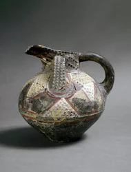 Arte Minoen: vaso de cerâmica em estilo Barbotine. De Agia Triada (Hagia Triada). Por volta de 1500 AC. Dim. 15,5 cm Heraklion, museu arqueológico.