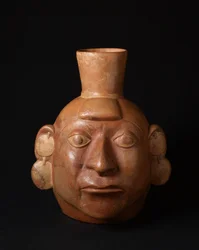 Vaso para retrato, Período Intermediário Inicial, c.200-700 (cerâmica)