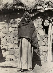 Construir um império na era fascista: Mulher Assaortiana, 09/05/1936 (foto a p/b)