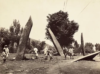 Construir um Império na Era Fascista: local em que o Obelisco de Axum se encontrava, agora transferido para Roma, 09/05/1936 (foto a p/b)