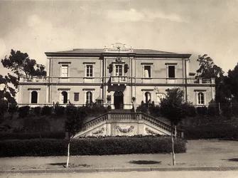 Construindo um Império na era fascista: o centro de comando em Asmara, 09/05/1936 (foto a p/b)
