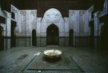 Madrasa Bou Inamia, pátio