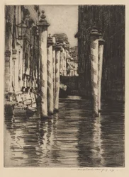 Um canal estreito, Veneza