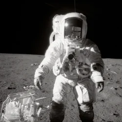 Apollo 12 - NASA, 1969.