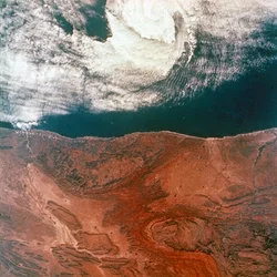 Terra vista do espaço - olho de uma tempestade visto de 5 de Gêmeos, 1965.