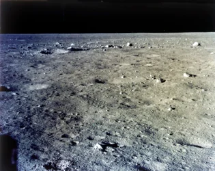 A superfície da Lua.