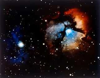 Nebulosa Trifid na constelação de Sagitário.
