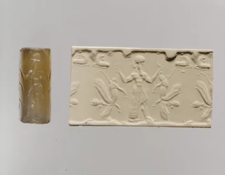 Selo cilíndrico e impressão moderna: figura masculina que domina os leões alados de cabeça humana, c. Século 8-7 AC (calcedônia)