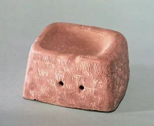 Suporte de vaso usado como queimador de perfume, Chasseen Culture, 3000-2500 BC (olaria)
