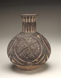 Urna, Província de Gansu, c.2000 aC (cerâmica)