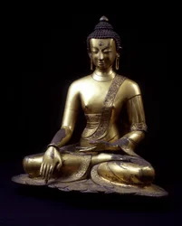 Estátua de Buda. Nepal, século XV. 60 cm.
