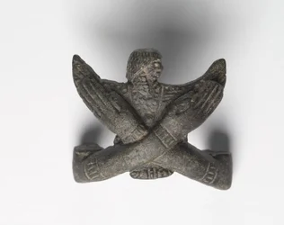 Montaria em bronze de um "Pacote Shawabty": Braços Cruzados, final da dinastia 18 a 19, c.1336-1256 aC