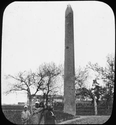 Obelisco, Heliópolis, Egito, c1890