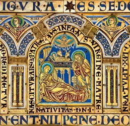 O altar de Verdun, com cenas bíblicas