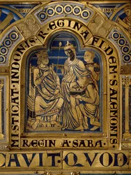 Altar de Verdun em ouro e esmalte de Nicolau de Verdun (c. 1130/50-1205): cenas do Antigo e do Novo Testamento: pormenor representando a rainha de Sabá a levar presentes ao rei Salomão. Século XII, Klosterneuburg, Viena, Áustria - Altar de Verdun, esmalte