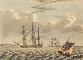 Navios orlog franceses ancorados e um barco que atravessa