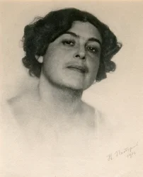 Retrato da atriz russa Voronets, c1916