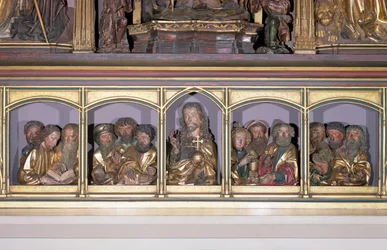 Esculturas em madeira de Cristo e dos Doze Apóstolos, da predella do retábulo do Retábulo de Isenheim, c.1490 (madeira pintada)