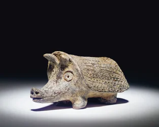 Chocalho de ouriço, c.600 aC